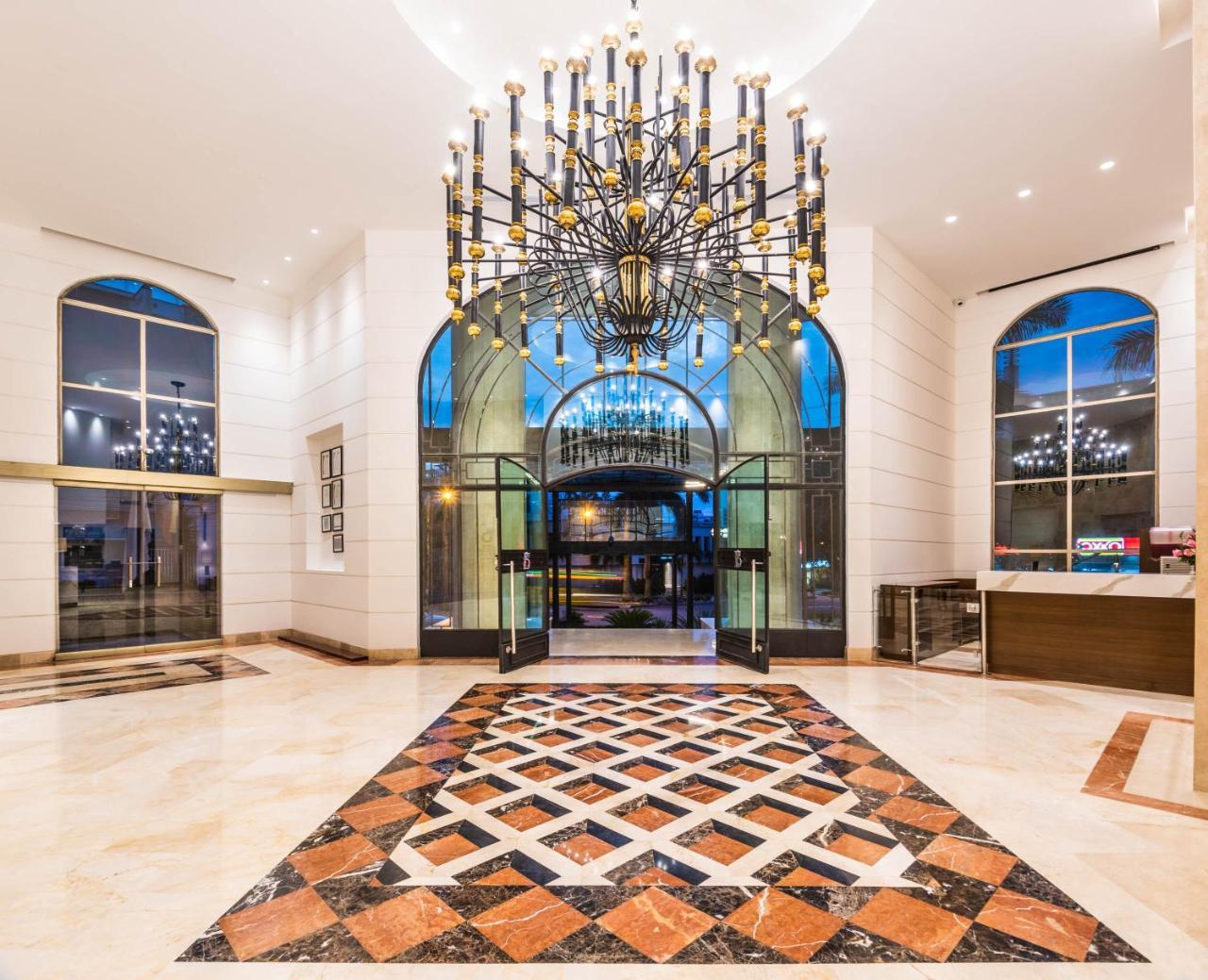 Hotel Dann Carlton Bucaramanga Exterior foto Lobby